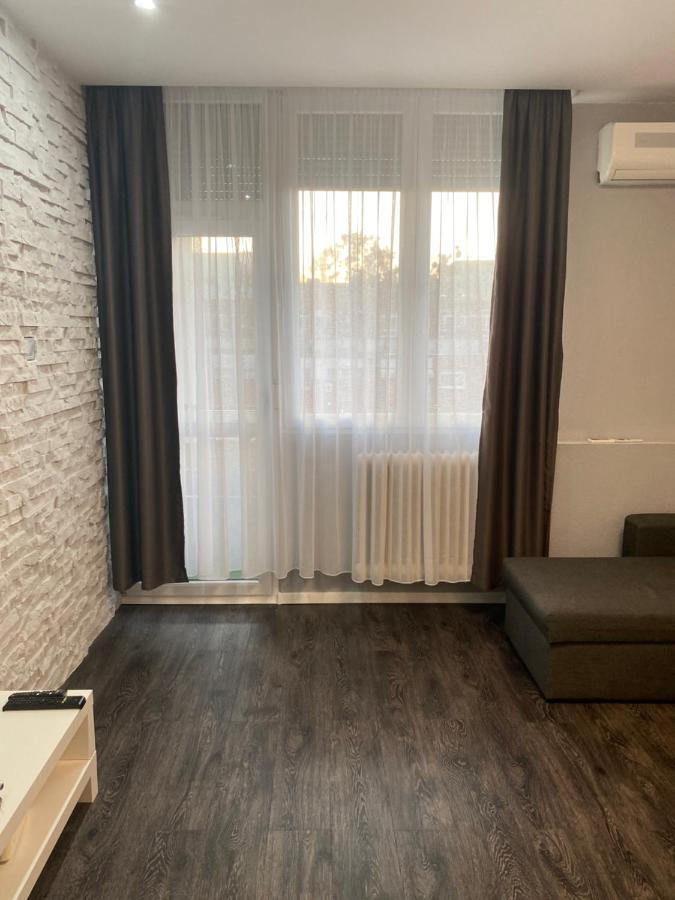 Apartament Turul Luxury Apartman Tatabánya Zewnętrze zdjęcie